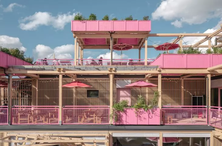 Remise Rosa w Zurychu projektu HELLO WOOD