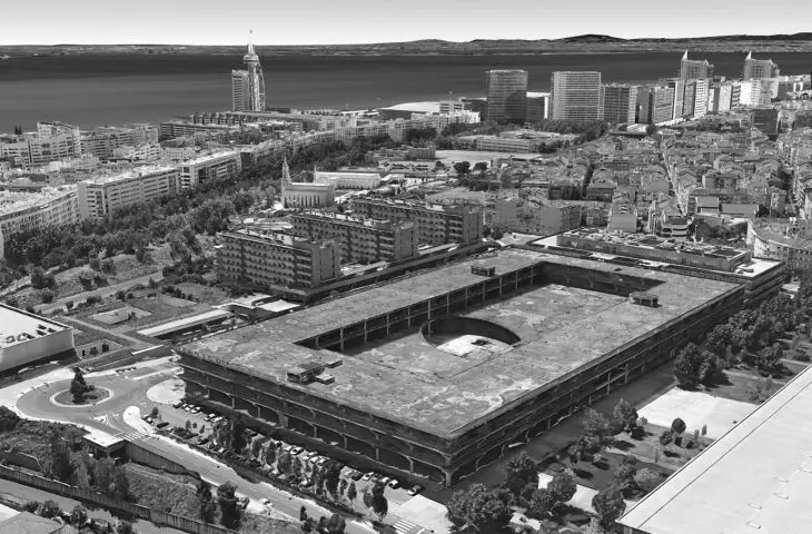 An unfinished shopping mall building