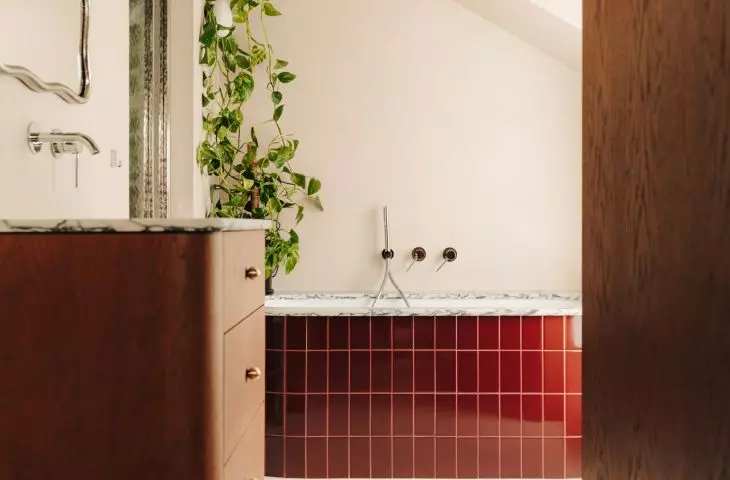 A three-story house near Warsaw designed by Angelika Fedorczuk of the JASNO Projekty architectural firm