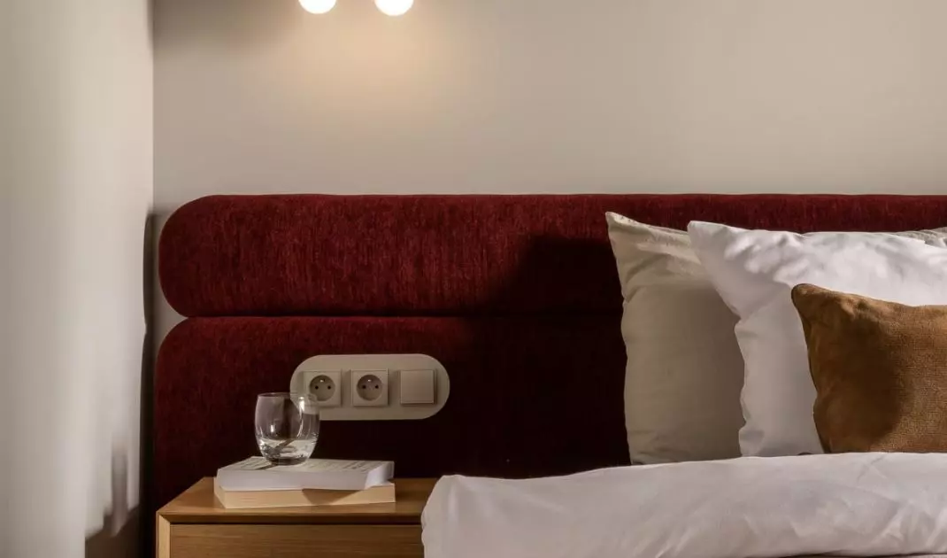 An apartment in the Wizjonerów housing development in Kraków, designed by KREPA design