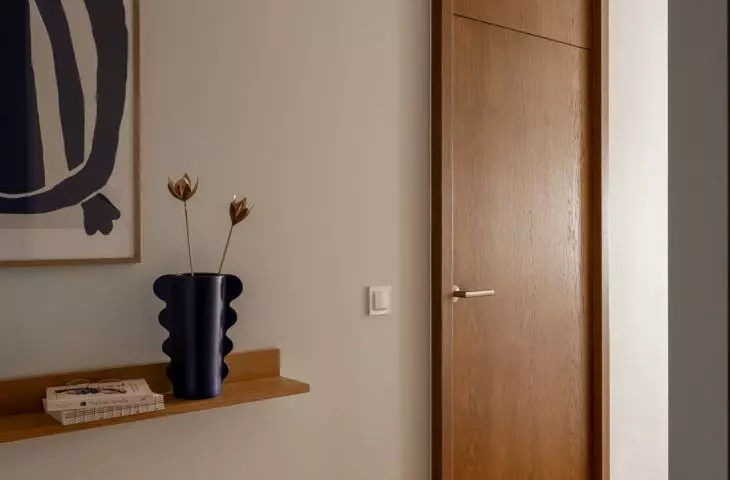 An apartment in the Wizjonerów housing development in Kraków, designed by KREPA design