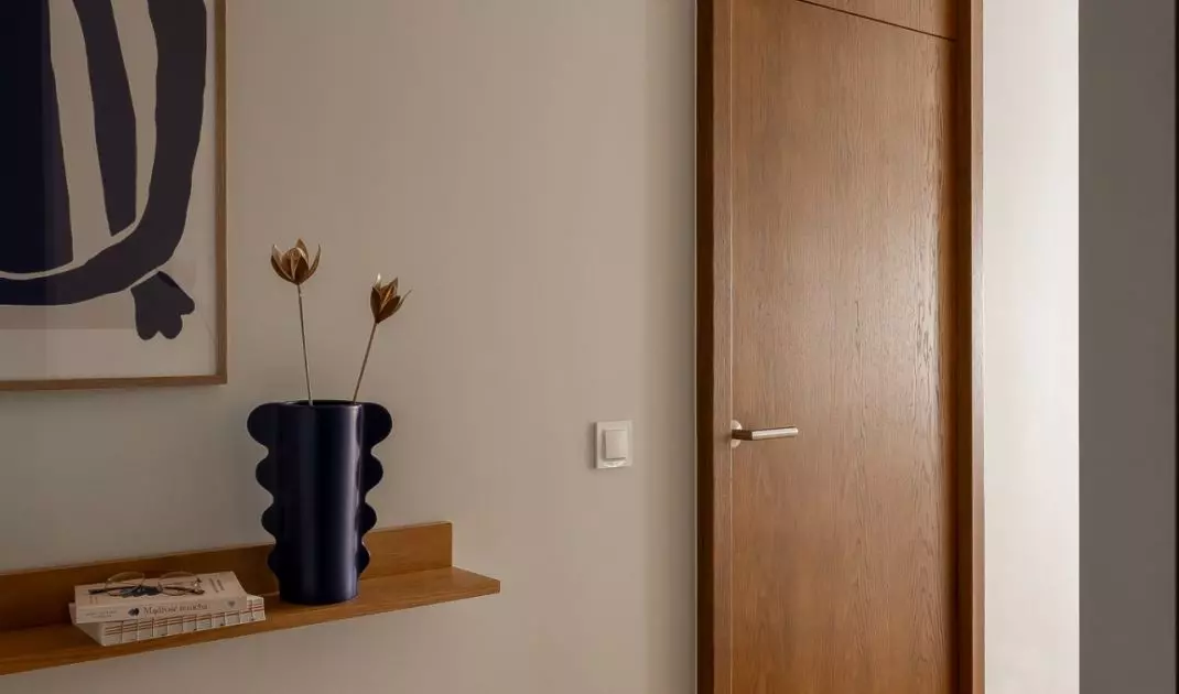 An apartment in the Wizjonerów housing development in Kraków, designed by KREPA design