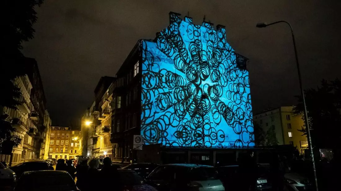 Kinomural we Wrocławiu. Maping na wrocławskich kamienicach