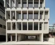 HOURS Building w Seulu projektu See Architects