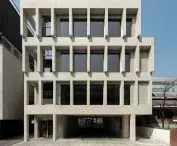 HOURS Building w Seulu projektu See Architects