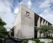 Novolife HQ w Bangkoku projektu Studio Krubka