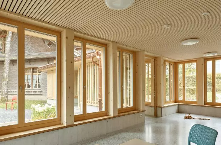 The new Bossard Schule building in Unterägeri, designed by Gut Deubelbeiss Nill Architekten