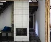 Piec ogrzewający domek 