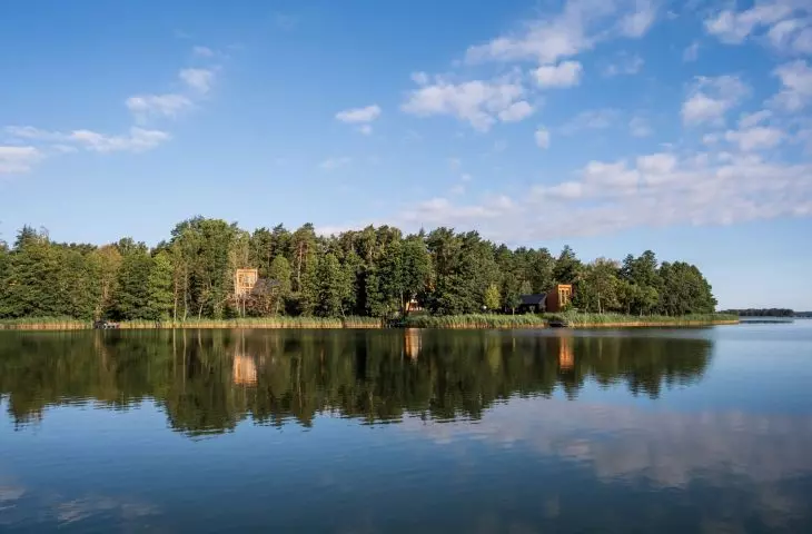 A House on the Water in Kalborni