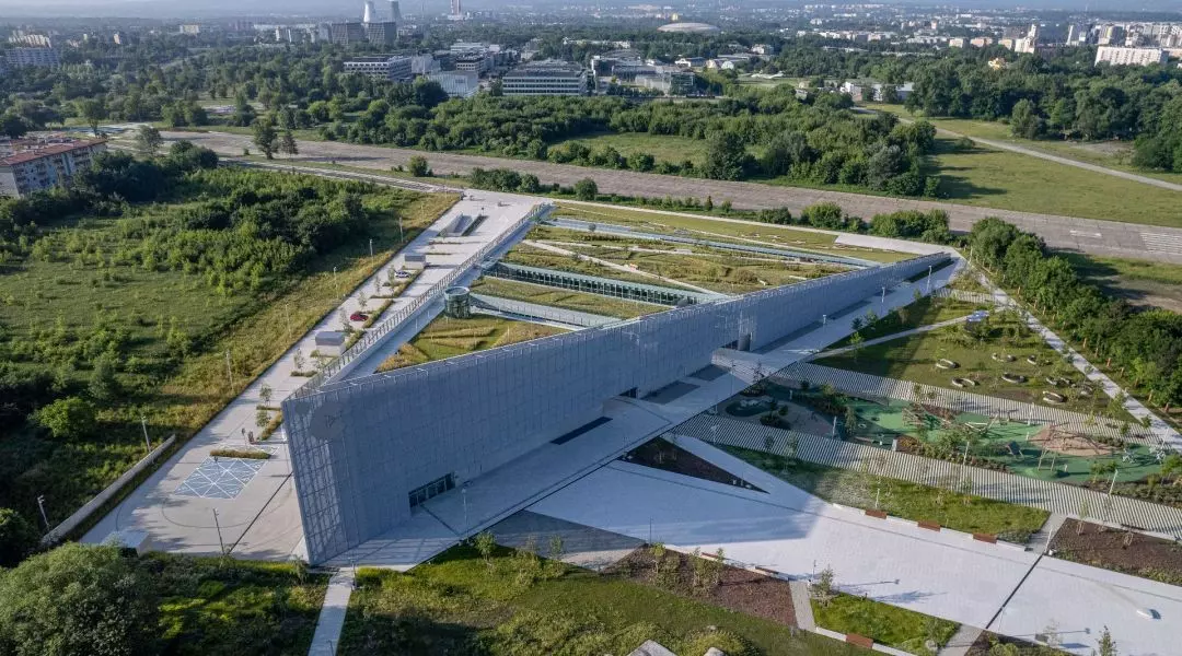 II Nagroda w kategorii Zabudowa usługowa