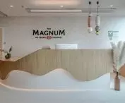 Magnum's New Office