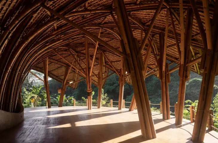 Lotus Shala na Bali projektu Pablo Luna Studio
