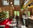 Petit Paris Restaurant at Betonhaus in Poznań