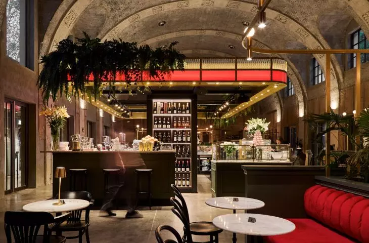 Restauracja Petit Paris w Betonhausie w Poznaniu