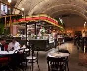 Restauracja Petit Paris w Betonhausie w Poznaniu