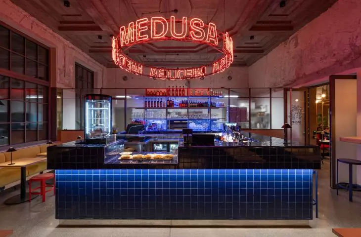 Restauracja Medusa Pizza Bar w Betonhausie w Poznaniu