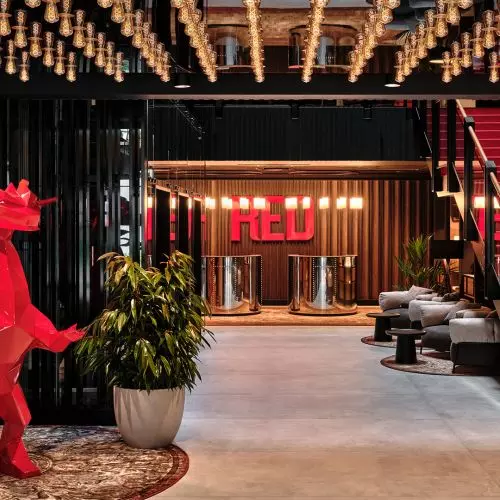 Hotel Radisson RED