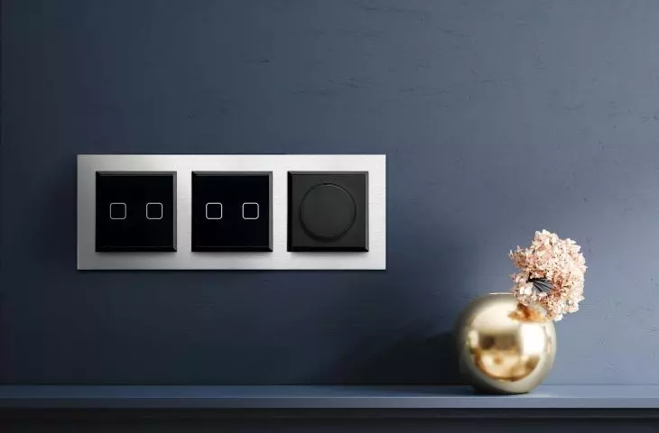 Steruj domem telefonem – co dają łączniki Sonata Touch Wi-Fi i regulator temperatury Ospel