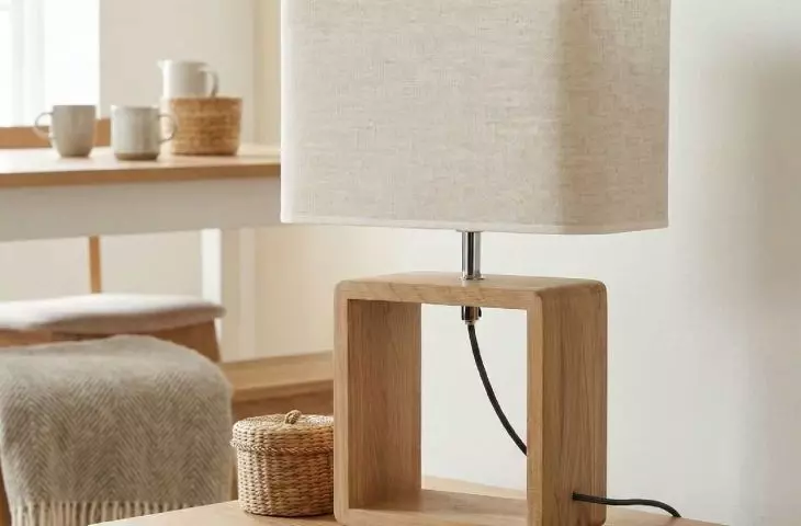 Lampa Brinova Silva