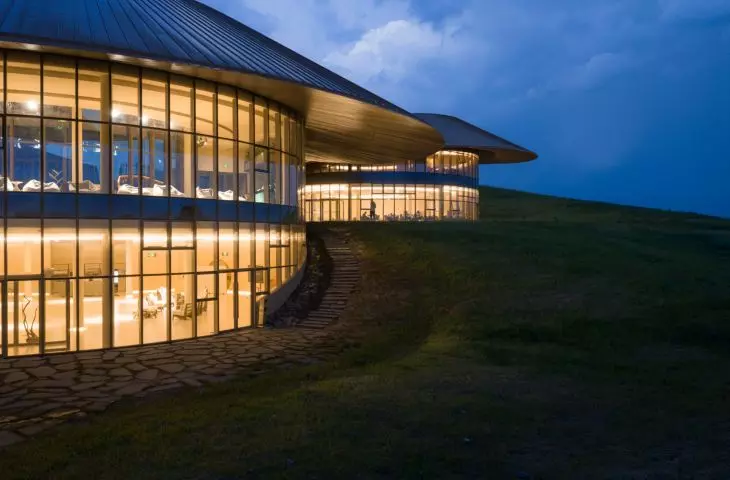 Volcano-In Visitor Center w Xilinhot w Mongolii Wewnętrznej projektu PLAT ASIA