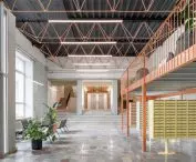 Kosmalt w Koszycach po przebudowie przeprowadzonej przez pracownię Atrium Architekti