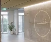 Kosmalt w Koszycach po przebudowie przeprowadzonej przez pracownię Atrium Architekti