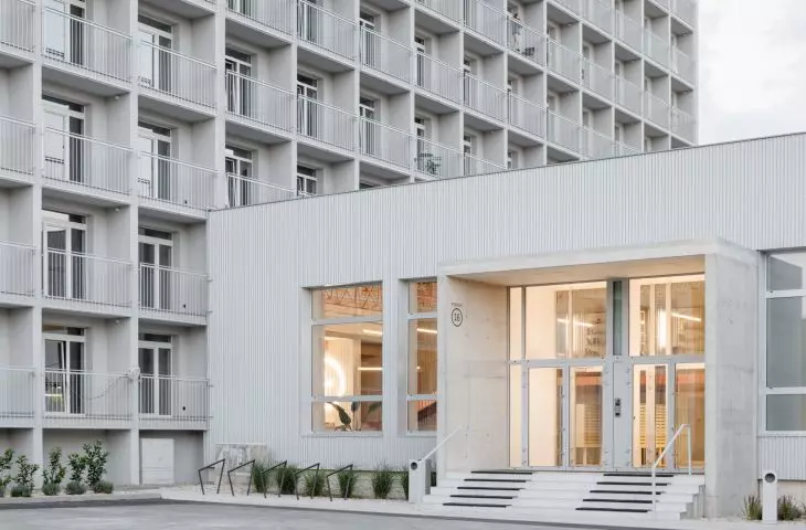 Kosmalt w Koszycach po przebudowie przeprowadzonej przez pracownię Atrium Architekti