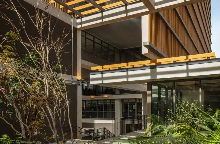 Capote 210 w São Paulo projektu Andrade Morettin Arquitetos
