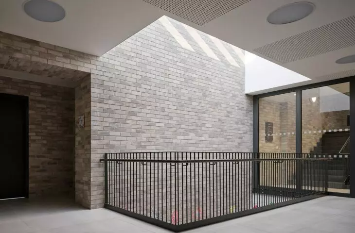 Čebín Primary School near Brno, designed by Knesl Kynčl Architects
