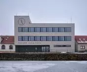 Čebín Primary School near Brno, designed by Knesl Kynčl Architects