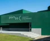 Ponto C w Penafiel projektu Galeria Gabinete