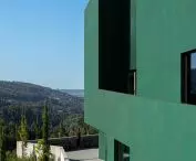Ponto C w Penafiel projektu Galeria Gabinete