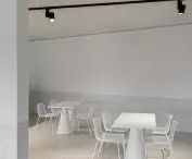 Ponto C w Penafiel projektu Galeria Gabinete