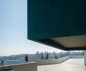Ponto C w Penafiel projektu Galeria Gabinete