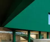 Ponto C w Penafiel projektu Galeria Gabinete