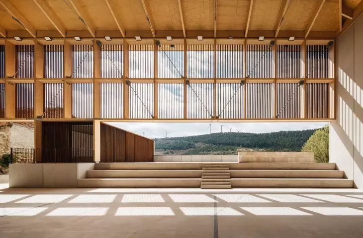 The Maeztu Frontón in Aguilar de Codés, designed by VERNE Arquitectura + Alejandro Maortua