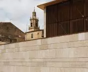 The Maeztu Frontón in Aguilar de Codés, designed by VERNE Arquitectura + Alejandro Maortua