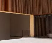 Frontón Maeztu w Aguilar de Codés projektu VERNE Arquitectura + Alejandro Maortua