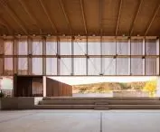 Frontón Maeztu w Aguilar de Codés projektu VERNE Arquitectura + Alejandro Maortua