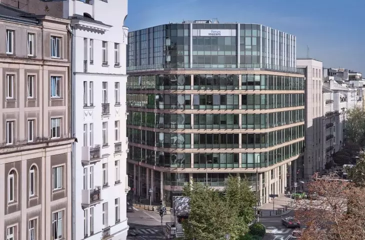 The Zaułek Piękna Office Building in Warsaw