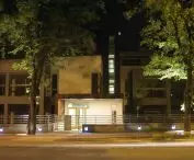 Willa Emaus, widok nocą