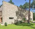 Forest Villa, gabion wall