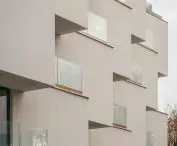 stepped module layout