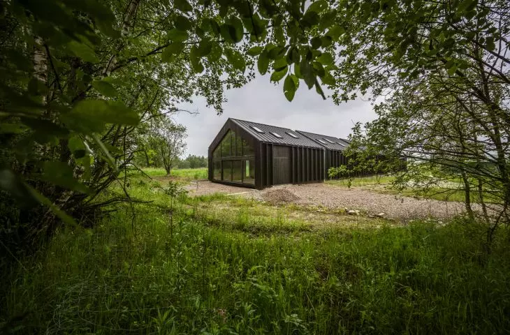 Architects sought to blur the line between architecture and nature