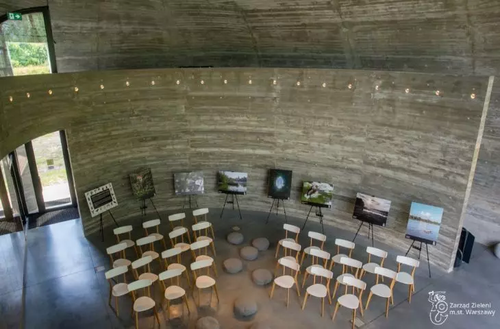 Interior of the pavilion, multifunctional first floor space