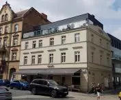 expanded tenement house on Ostrówek Street (design: Easst)