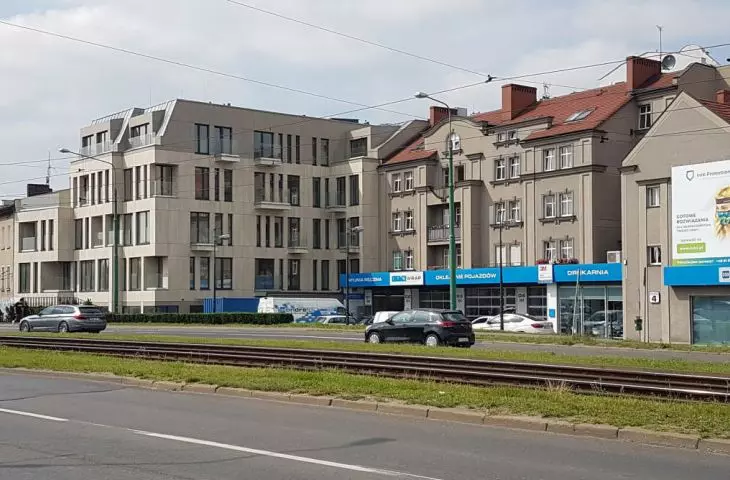 Complementing the development of Srodka from the side of Wyszyńskiego Street 