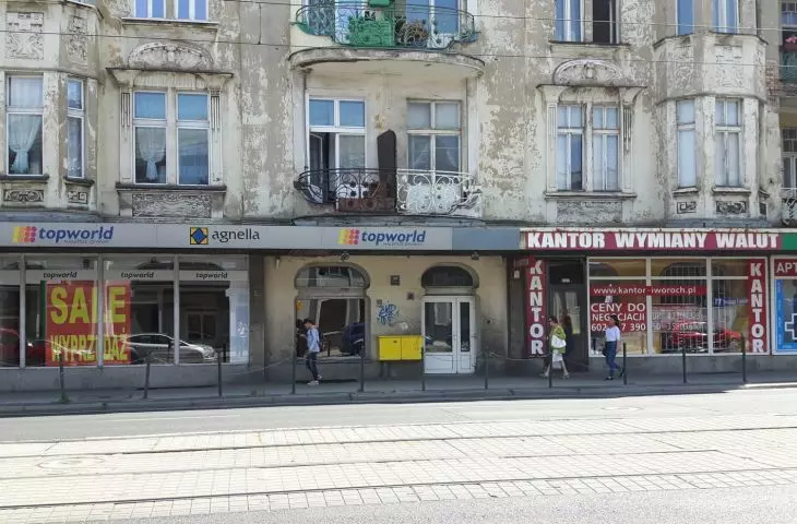 Glogowska Street's commercial offer is not outstanding today