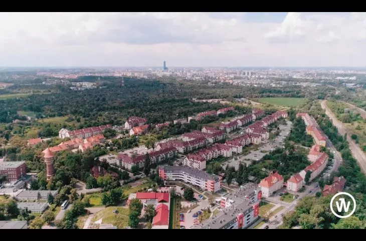 A frame from the episode 