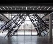 „Ćwiczenia z konstrukcji. Zginanie”, 2020, wystawa w Garage Museum of Contemporary Art, Moskwa, 